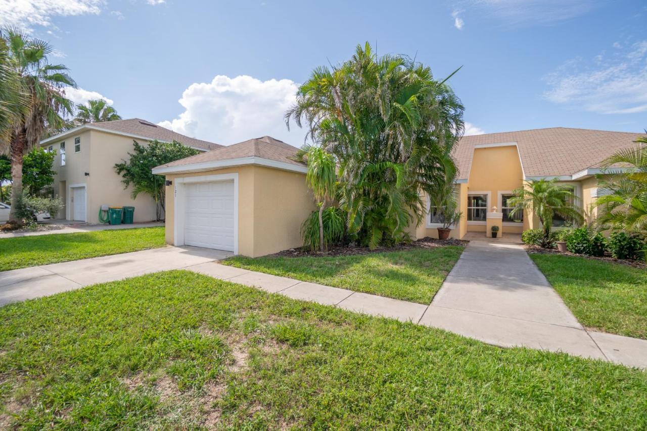 Heart Of The Waves - 3Br & 2Ba Beach Retreat - New Hot Tub - Outside Patio With Grill & Seating, Steps To Fun! Μελβούρνη Εξωτερικό φωτογραφία