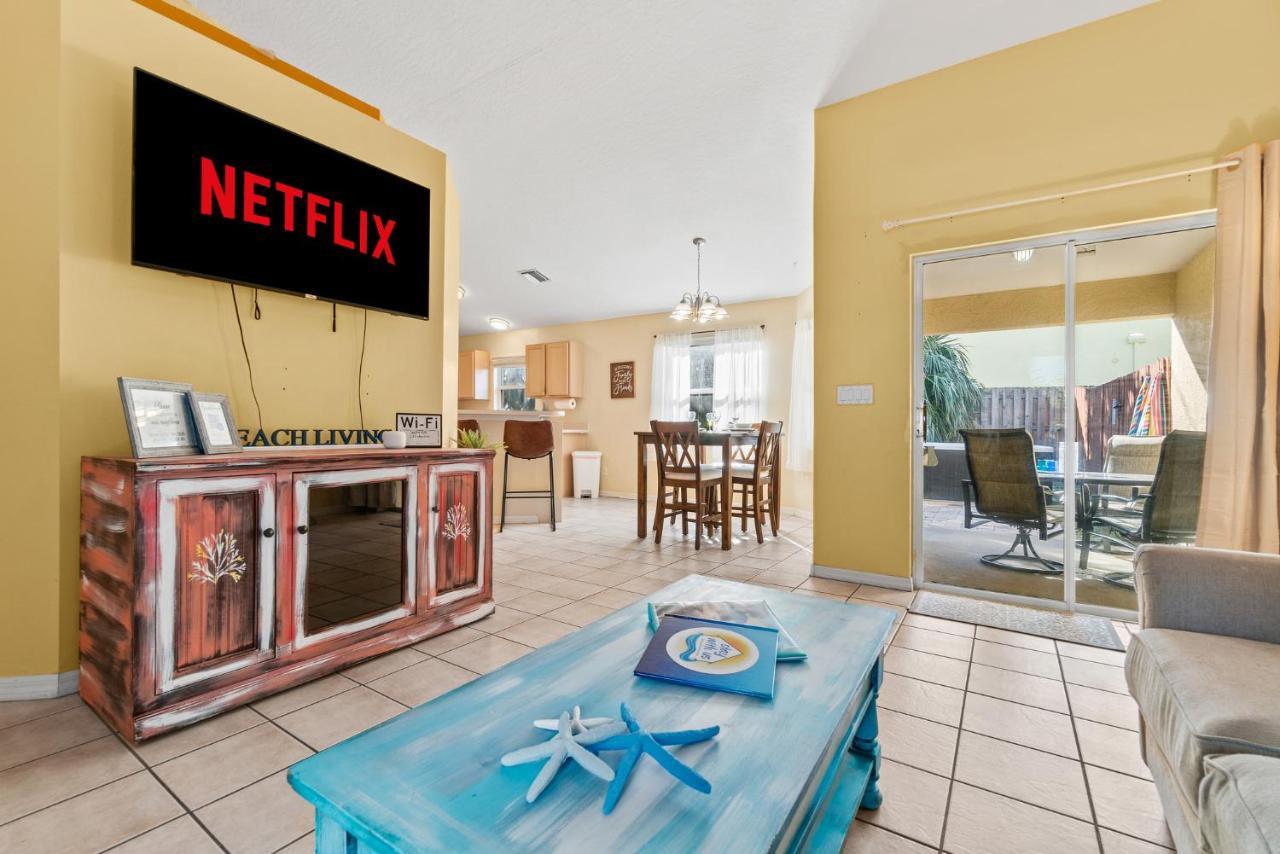 Heart Of The Waves - 3Br & 2Ba Beach Retreat - New Hot Tub - Outside Patio With Grill & Seating, Steps To Fun! Μελβούρνη Εξωτερικό φωτογραφία