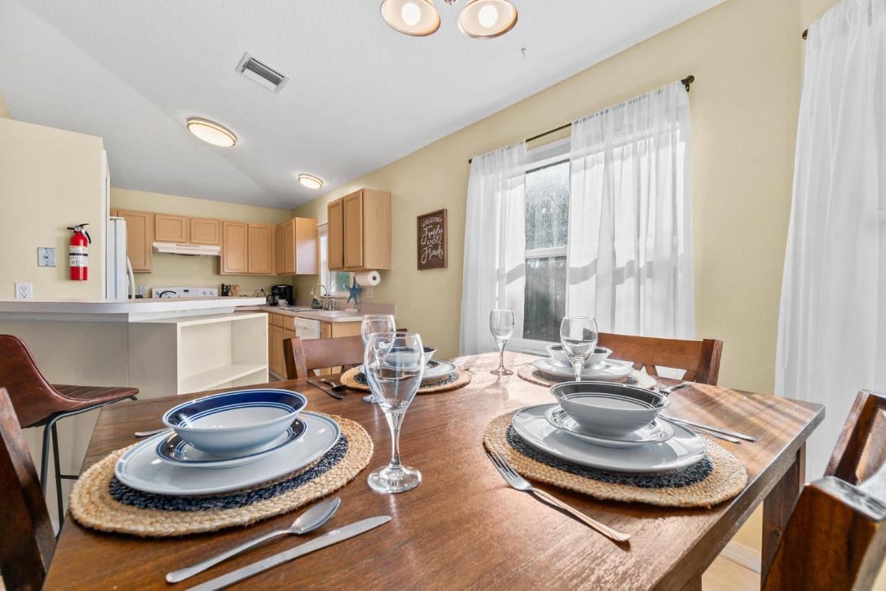 Heart Of The Waves - 3Br & 2Ba Beach Retreat - New Hot Tub - Outside Patio With Grill & Seating, Steps To Fun! Μελβούρνη Εξωτερικό φωτογραφία