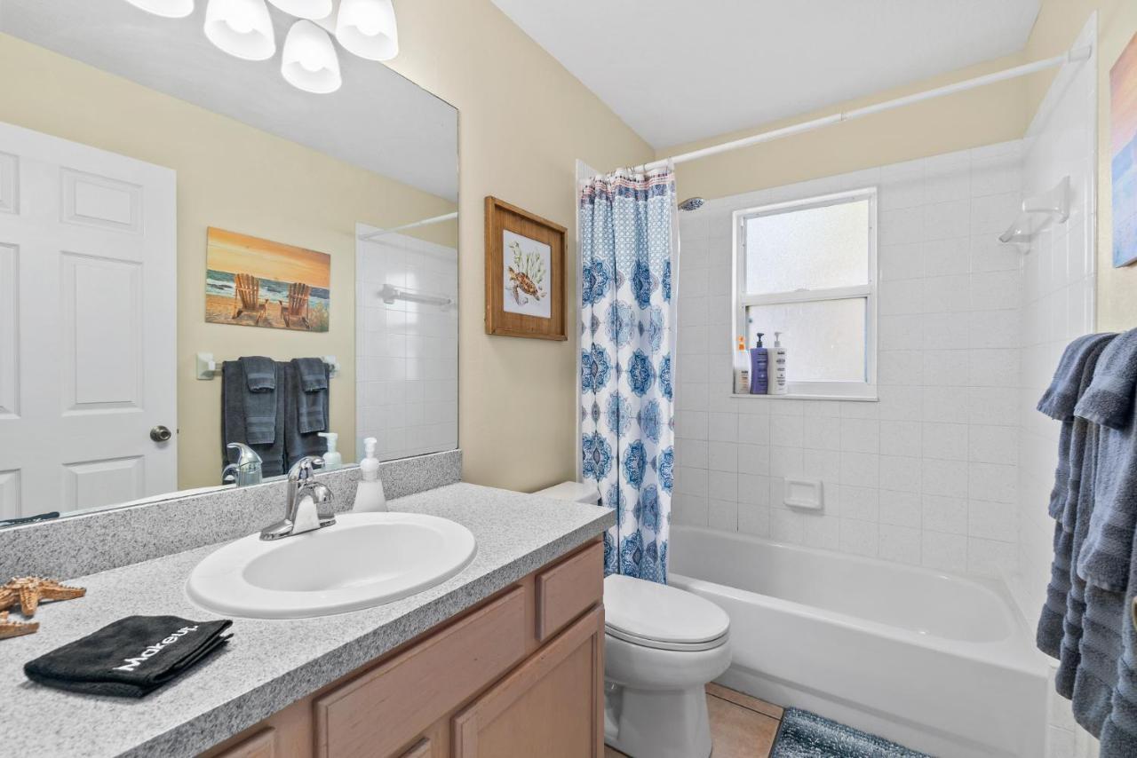 Heart Of The Waves - 3Br & 2Ba Beach Retreat - New Hot Tub - Outside Patio With Grill & Seating, Steps To Fun! Μελβούρνη Εξωτερικό φωτογραφία
